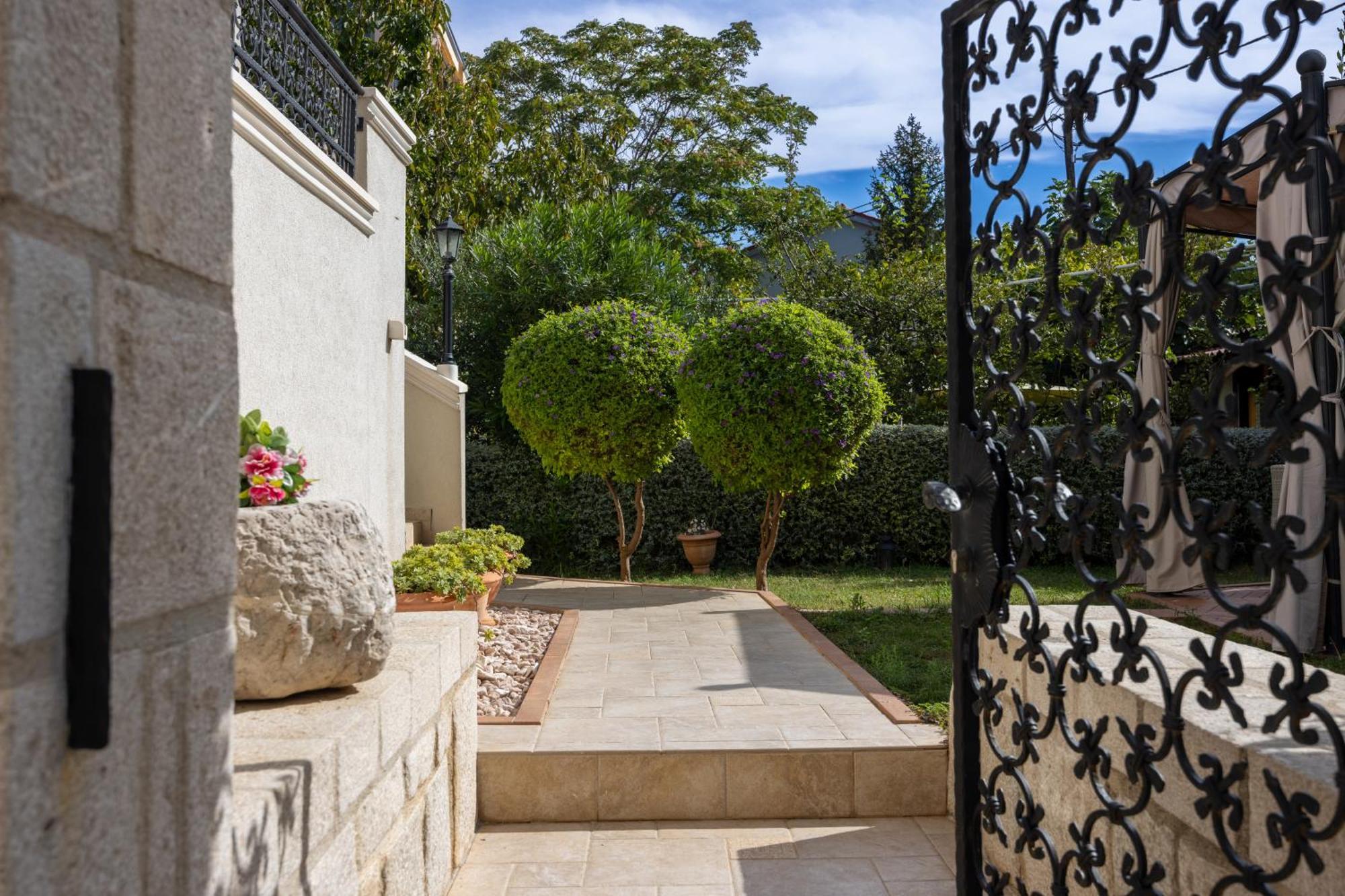 Holiday Home Sime & Cvita سبليت المظهر الخارجي الصورة